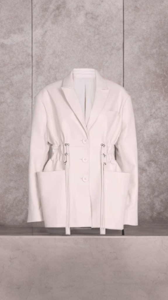 Jasne marynarki skórzane damskie z naturalnej skóry