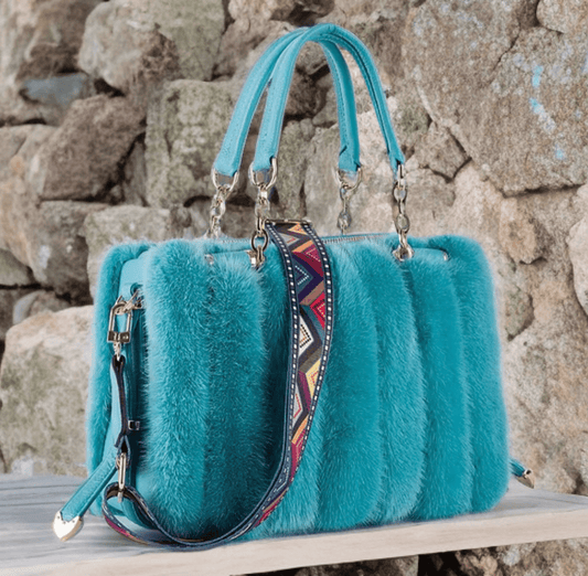 Torebka z futra,futrem norek błękitna,LUX. Torebka futrzana z futra naturalnego damska na ramię.