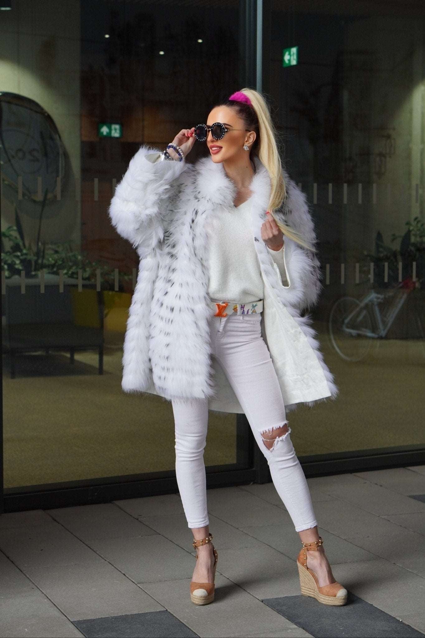 Futro,Futra z jenota/luksusowe futra naturalne damskie od LEU