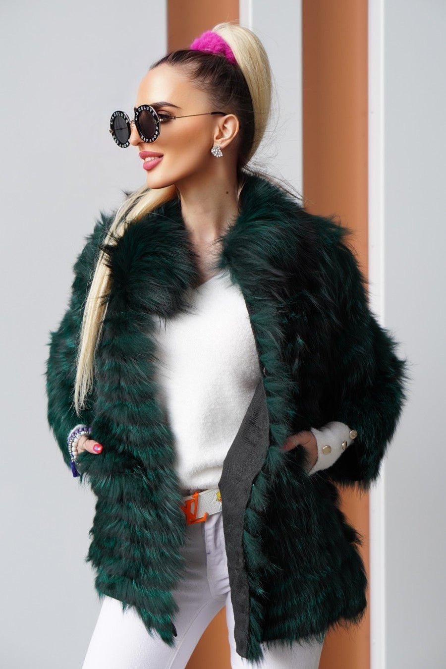 Kurtki futrzane krótkie/Damskie od LEU str.21