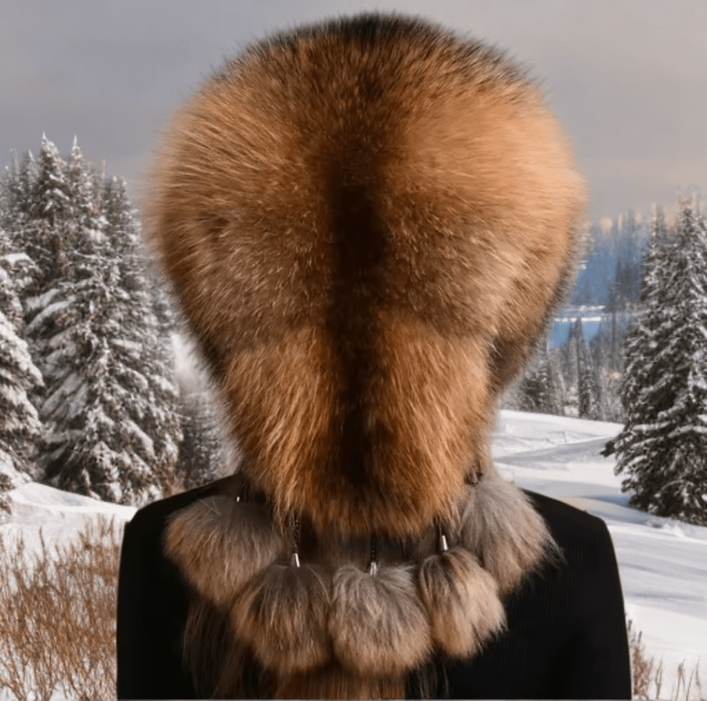 Czapka toczek futrzany z futra jenota hodowlanego - LEU