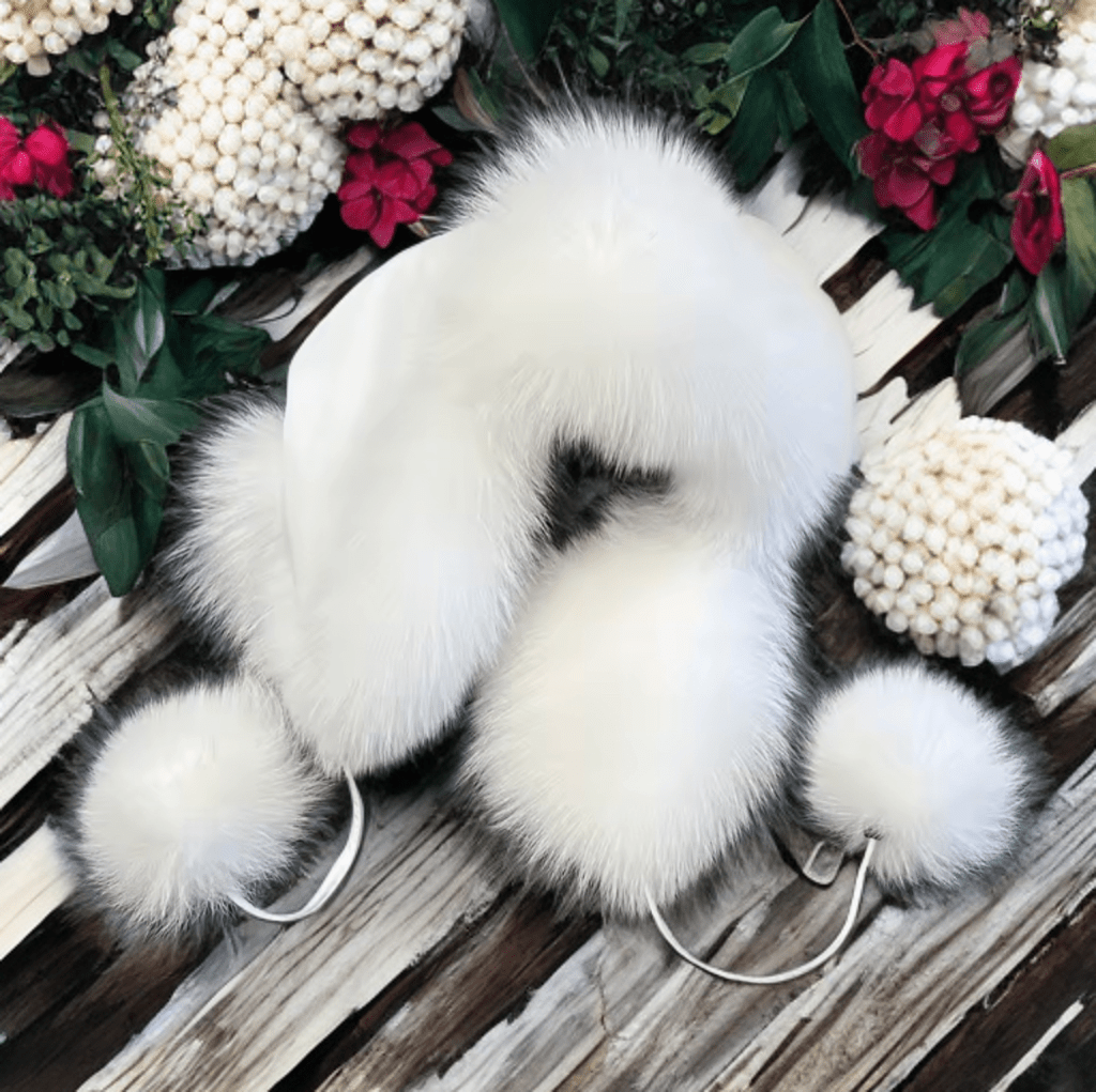 Czapka z futra, futrem lisa, lisem uszatka z lisa damska biała, LIS - 1 - LEU