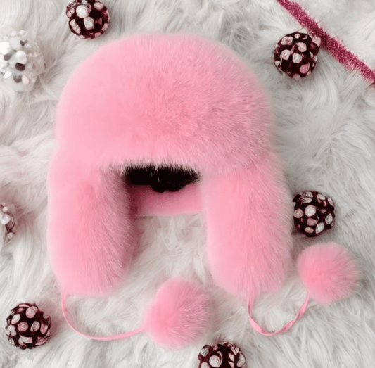 Czapka z futra, futrem lisa, lisem uszatka z lisa damska perłowa LIS-1 od LEU. Zobacz wszystkie kolory on-line.