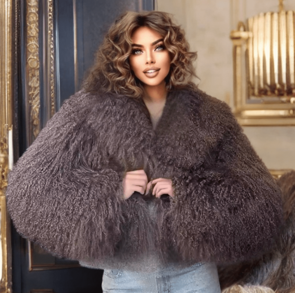 Futro damskie naturalne z owiec mongolskich mokka 50 cm - LEU
