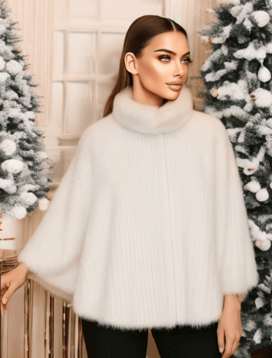 Futro z norek, futrzane ponczo białe - LEU