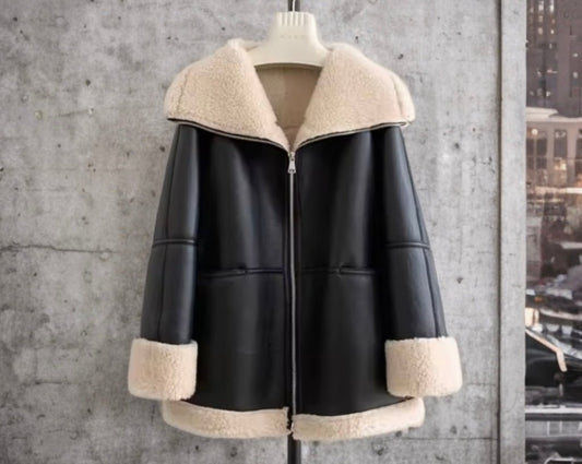 Kożuch naturalny damski oversize czarny,LAURA - LEU