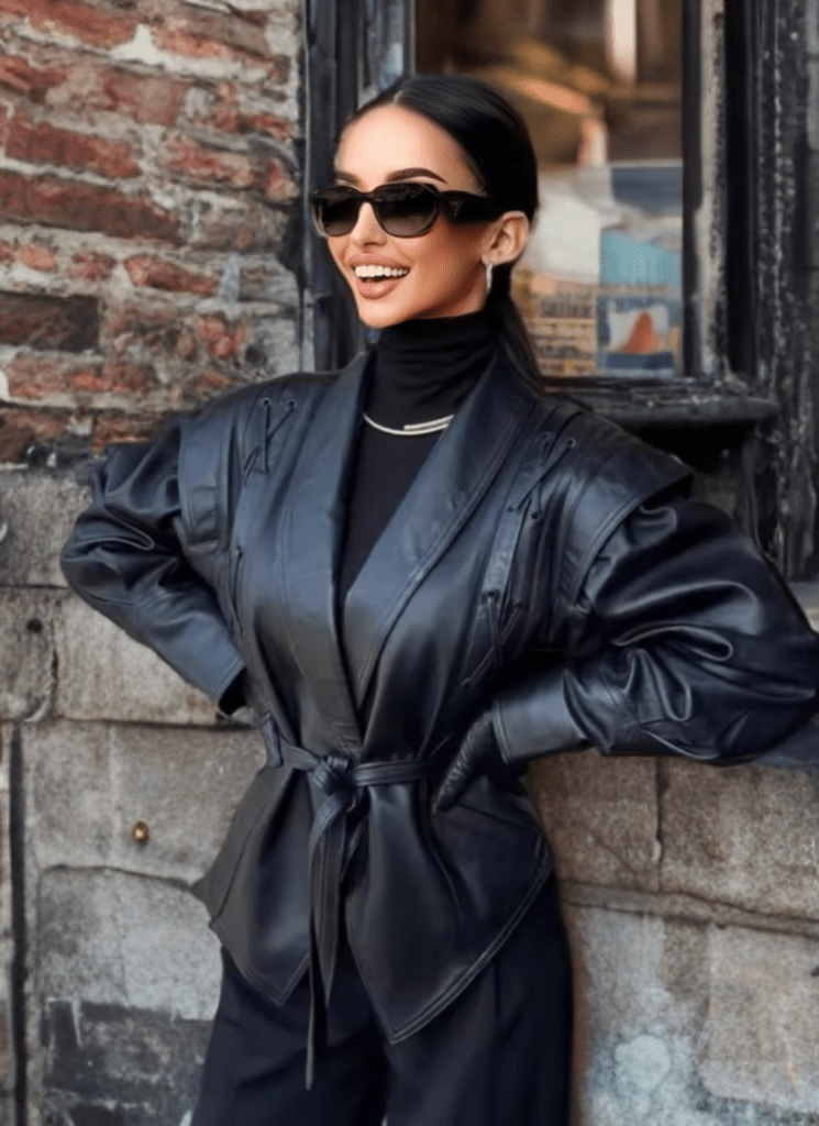 Kurtka skórzana damska czarna z paskiem,FURLLA - 2 - LEU