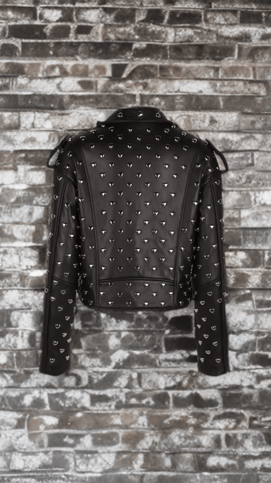 Ramoneska z naturalnej skóry czarna z napami srebrnymi, ASHLEY - LEU